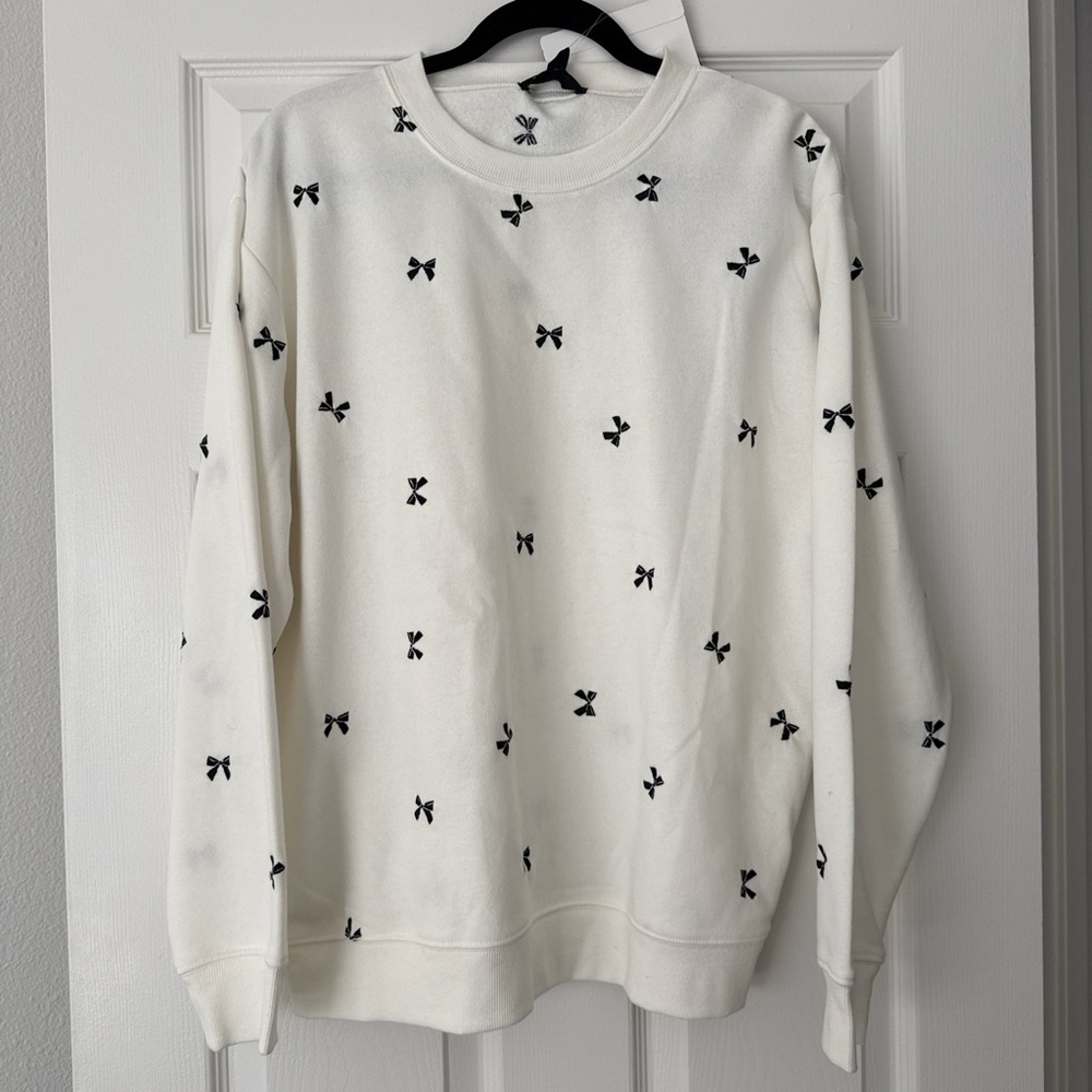 White Sweatshirt with Black Embroidered bows